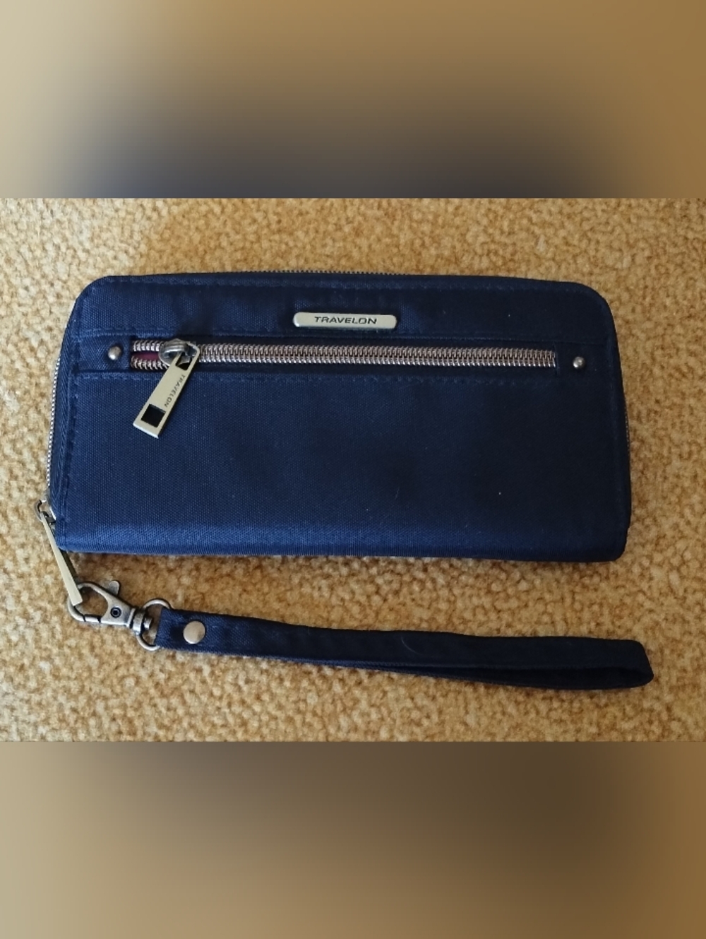 Travelon Wristlet